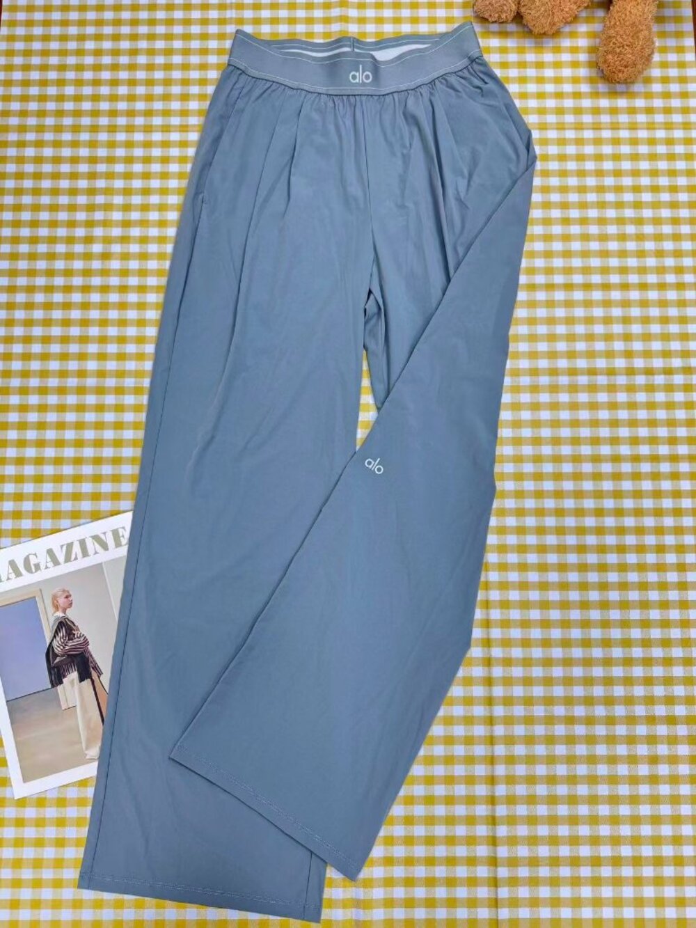 ALO Yoga Steel Grey Trouser💙💗Size XS-S (Regular) - Picture 7 of 9